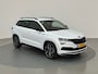 Skoda Karoq 1.5 TSI SPORTLINE BUSINESS MOON WHITE METALLIC