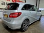 Mercedes-Benz B-klasse 180 122PK Prestige 36.500KM!!|Dealer OH|Panorama|Sfeerverlichting|Leder/Stof|LED|Camera|PDC|Climate control