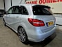 Mercedes-Benz B-klasse 180 122PK Prestige 36.500KM!!|Dealer OH|Panorama|Sfeerverlichting|Leder/Stof|LED|Camera|PDC|Climate control