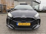 Toyota Yaris HYBRID 115 DYNAMIC COMFORT PACK STOEL/STUURVERW APPLE/ANDROID NAVI BLIND-SPOT PARKCAMERA KEYLESS PARKSENSOR V+A NL-AUTO
