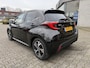 Toyota Yaris HYBRID 115 DYNAMIC COMFORT PACK STOEL/STUURVERW APPLE/ANDROID NAVI BLIND-SPOT PARKCAMERA KEYLESS PARKSENSOR V+A NL-AUTO