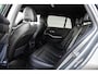 BMW 3-Serie Touring 320i | Sportline | Leder | LED | Trekhaak | 19 inch | NL Auto |