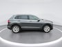 Volkswagen Tiguan 1.4 TSI 4Motion 150pk DSG Highline · Leder · Panoramadak · Elek. Trekhaak · Camera · Apple/Android Car Play · Stoelen & Stuurwiel verwarmd · Elektrische stoelverstelling ·
