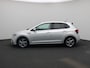 Volkswagen Polo 1.0 TSI R-Line | 95 PK | Automaat | Parkeercamera | Parkeersensoren | Digital Cockpit | Climatronic (Automatische Airco) | Carplay / Android Auto
