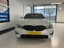 BMW 3-Serie Touring 320e Sportline Panoramadak / Led verlichting / Carplay/ Wit metallic /