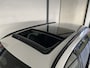 BMW 3-Serie Touring 320e Sportline Panoramadak / Led verlichting / Carplay/ Wit metallic /