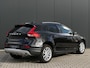 Volvo V40 Cross Country T3 Polar+ Luxury | Panoramadak | Stoelverwarming | Leder | Parkeersensoren voor en achter | Camera | Harman Kardon | Cruise control |