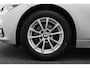BMW 3-Serie Touring 318i High Executive Automaat LED, Navigatie, Leer, Climate, Cruise, PDC, Bluetooth, Elektr. Pakket, 16''