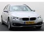 BMW 3-Serie Touring 318i High Executive Automaat LED, Navigatie, Leer, Climate, Cruise, PDC, Bluetooth, Elektr. Pakket, 16''