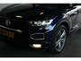 Volkswagen T-Roc 1.5 TSI Sport R-Line Pano | Virtual Cockpit | Stoelverw. | Keyless | Navi | Carplay | LED | Adapt. Cruise | 18" LMV | PDC V+A