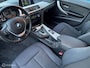 BMW 3-Serie 320i Upgrade Edition Automaat Trekhaak Navigatie
