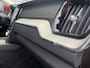 Volvo XC60 2.0 T6 Plug-in hybrid AWD Inscription | Google multimedia | Harman Kardon audio | Stoelmassage | Stoel en Stuurverwarming | Adaptieve LED verlichting | Stoelventilatie | Schuifdak | Adaptieve cruise control