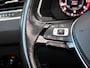 Volkswagen Tiguan R-Line 2.0 TSI 4Motion 220pk Automaat LEDER | SCHUIF-DAK | 19''LM | TREKHAAK | ADAPT. CRUISE | APPLE-CARPLAY