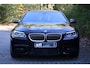 BMW 5-Serie Touring M550xd M-Sport | HUD | Harman Kardon | Standkachel | Elektr. Trekhaak | Soft Close | Keyless | Camera | 4-zone clima | Comfort stoelen + memory | Adap LED | Etc.