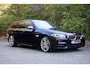 BMW 5-Serie Touring M550xd M-Sport | HUD | Harman Kardon | Standkachel | Elektr. Trekhaak | Soft Close | Keyless | Camera | 4-zone clima | Comfort stoelen + memory | Adap LED | Etc.