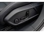 Lynk & Co 08 1.5 More | Panoramadak | Adaptive cruise control | Elektrische massage- & ventilatiestoelen met geheugen | Stoelverwarming voor & achter | Apple CarPlay/Android Auto | 23 Harman Kardon speakers | Dodehoekassistent