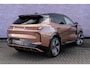 Lynk & Co 08 1.5 More | Actieradius gecombineerd 1100 km | 80% opladen in 33min | Elektrische massage- & ventilatiestoelen met geheugen | Stoelverwarming voor & achter | Panoramadak | Apple CarPlay/Android Auto | 23 Harman Kardon speakers | Adaptive Cruise Control |