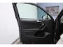 Volkswagen Tiguan 1.4 TSI Highline Business R-Line | Incl. 12 maanden Garantie | Panorama dak | Stoelverwarming | Achteruitrijcamera | Elektrische kofferbakklep | Adaptive cruise controle | DAB | Apple CarPlay/Android Auto | Virtual cockpit | Climate controle | Navigatie | Draadloze telefoonlader | Parkeersensoren V+A | Origineel NL Auto | NAP |