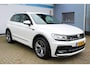 Volkswagen Tiguan 1.4 TSI Highline Business R-Line | Incl. 12 maanden Garantie | Panorama dak | Stoelverwarming | Achteruitrijcamera | Elektrische kofferbakklep | Adaptive cruise controle | DAB | Apple CarPlay/Android Auto | Virtual cockpit | Climate controle | Navigatie | Draadloze telefoonlader | Parkeersensoren V+A | Origineel NL Auto | NAP |