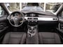 BMW 5-Serie 520i E60 Sedan Facelift Corporate Lease | NL auto | Xenon | 18 inch | Cruise control | Airco | Navi | PDC | Origineel | 6-bak | Ski-luik | Bluetooth | 163 pk