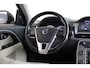 Volvo V70 T4 Aut. Limited Edition | Driver Support Line | Schuif-/kanteldak | Parkeercamera | Stoelverwarming