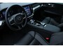 Volvo V60 T6 Automaat Plug-in hybrid AWD Plus Dark | Demo Deal | Semi Elektrische trekhaak | Premium audio by Harman Kardon | Apple carplay/Android auto | Rondom zichtcamera | Verwarmbare voorstoelen en achterbank | Verwarmbaar stuurwiel | Verwarmde voorruit |