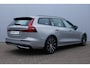 Volvo V60 2.0 T6 Plug-in hybrid AWD Plus Dark | Trekhaak | Premium audio by Harman Kardon | Apple carplay/Android auto | Rondom zichtcamera  | Verwarmbare voorstoelen en achterbank | Verwarmbaar stuurwiel | Verwarmde voorruit |
