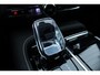 Volvo V60 T6 Automaat Plug-in hybrid AWD Plus Dark |Semi Elektrische trekhaak | Premium audio by Harman Kardon | Apple carplay/Android auto | Rondom zichtcamera | Verwarmbare voorstoelen en achterbank | Verwarmbaar stuurwiel | Verwarmde voorruit |