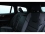 Volvo V60 T6 Automaat Plug-in hybrid AWD Plus Dark |Semi Elektrische trekhaak | Premium audio by Harman Kardon | Apple carplay/Android auto | Rondom zichtcamera | Verwarmbare voorstoelen en achterbank | Verwarmbaar stuurwiel | Verwarmde voorruit |