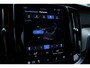 Volvo V60 T6 Automaat Plug-in hybrid AWD Plus Dark |Semi Elektrische trekhaak | Premium audio by Harman Kardon | Apple carplay/Android auto | Rondom zichtcamera | Verwarmbare voorstoelen en achterbank | Verwarmbaar stuurwiel | Verwarmde voorruit |