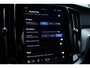 Volvo V60 T6 Automaat Plug-in hybrid AWD Plus Dark |Semi Elektrische trekhaak | Premium audio by Harman Kardon | Apple carplay/Android auto | Rondom zichtcamera | Verwarmbare voorstoelen en achterbank | Verwarmbaar stuurwiel | Verwarmde voorruit |