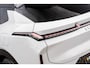 Lynk & Co 08 1.5 More | Panoramadak | Adaptive cruise control | Elektrische massage- & ventilatiestoelen met geheugen | Stoelverwarming voor & achter | Apple CarPlay/Android Auto | 23 Harman Kardon speakers | Dodehoekassistent