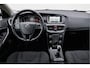Volvo V40 2.0 T2 122pk Trekhaak/ Stoelverwarming/ Navigatie/ Climate control/ Cruise control/ Tel. bluetooth
