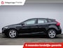 Volvo V40 2.0 T2 122pk Trekhaak/ Stoelverwarming/ Navigatie/ Climate control/ Cruise control/ Tel. bluetooth