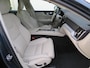 Volvo V60 2.0 B3 Momentum LEDER-TREKH-CAMERA-ADAPTIVE CRUISE