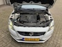 Volvo V40 1.6 D2 Momentum / PANODAK / CAMERA / STOELVERWARMING / ALU VELGEN