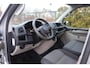 Volkswagen Transporter 2.0 TDI L2H1 Airco | Trekhaak | Schuifdeur | 1e eigenaar