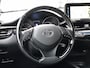 Toyota C-HR 1.2 Turbo Dynamic | Navigatie, Parkeercamera, Lichtmetalen velgen, DAB+, Keyless, Licht + Regensensor