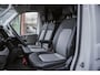 Volkswagen Crafter 2.0 TDI 102PK L3H3 NAVI Trekhaak Airco Leder