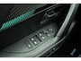 Peugeot e-2008 EV Allure Pack 50 kWh 100% Elektrisch | Camera | Navigatie | Lichtmetalen velgen | Stoelverwarming | Cruise Control | Airco | 3-D Instrumentenpaneel | Dealer onderhouden