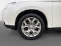 Mitsubishi Outlander 2.0 Business Edition | 7 Persoons | AUTOMAAT | DEALER ONDERHOUDEN | WEINIG KM`S |