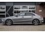 Mercedes-Benz A-klasse 250 e Business Solution AMG Limited | Panorama | Ambiance | ACC | Matte Magno | Keyless-entry | Camera | Carplay | Led | 18' inch |