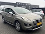 Peugeot 3008 1.6 THP Allure Leder Bekeleding | Stoelverwarming | Panorama Dak | Climate Control | Camera | Unieke Kmstand!! | Achteruitrijcamera | Chroom delen exterieur | Cruise control