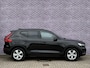 Volvo XC40 1.5 T2 Momentum Core VOORLOOP DE NEGRO | Camera | Parkeersensoren voor + Achter | Navigatie | On Call | Carplay | Regensensor |