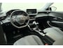 Peugeot 208 1.2 PureTech Allure Pack 100 PK | Handgeschakeld | Cruise Control | Airco | Stoelverwarming | Start/stop | Camera | Licht Metalen Velgen | 1e eigenaar