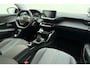 Peugeot 208 1.2 PureTech Allure Pack 100 PK | Handgeschakeld | Cruise Control | Airco | Stoelverwarming | Start/stop | Camera | Licht Metalen Velgen | 1e eigenaar