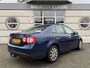 Volkswagen Jetta 2.0 FSI Comfortline|Pano,Leder,Trekh|