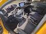 Peugeot 208 1.2 PureTech GT-Line | Climate control | Apple Carplay/Android Auto | Parkeersensoren | 17" Lichtmetalen velgen