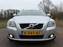 Volvo V50 2.0 Classic / Leder / Clima / Stoelverwarming / Xenon / Trekhaak / 17" Velgen / PDC / Cruise / LED /