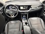 Kia Niro 1.6 GDi Hybrid DynamicLine Trekhaak | Stoelverwarming | Camera | Carplay | 16" Lichtmetaal | Leder/Stof | Adaptieve Cruise | Achteruitrijcamera | Airco (automatisch) | Apple Carplay/Android Auto|telefoonintegratie premium